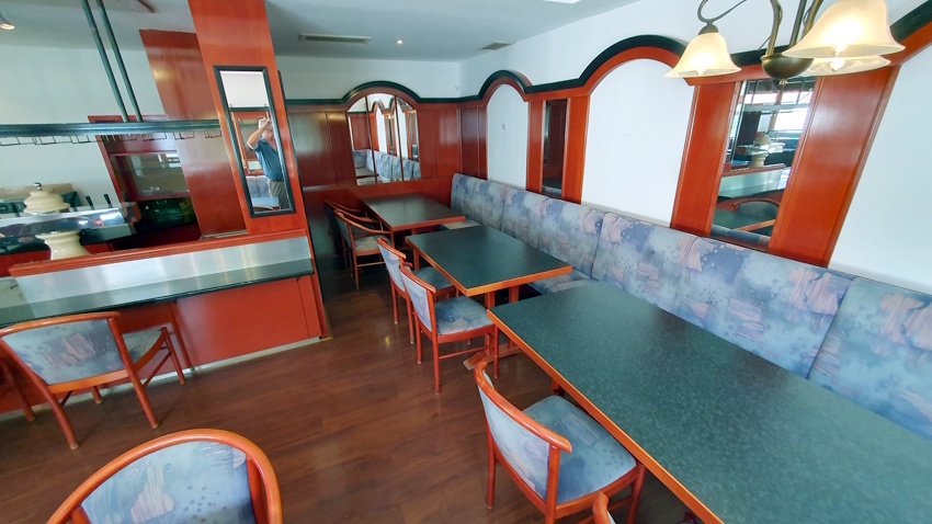 Gewerbe-Immobilie mit Wohnungsmöglichkeit. Restaurant in guter Lage in Oberbayern kaufen