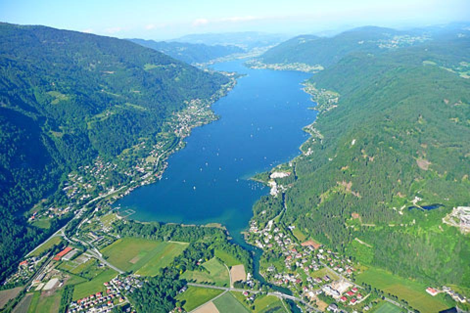 ossiacher see luftaufnahme Umgebung