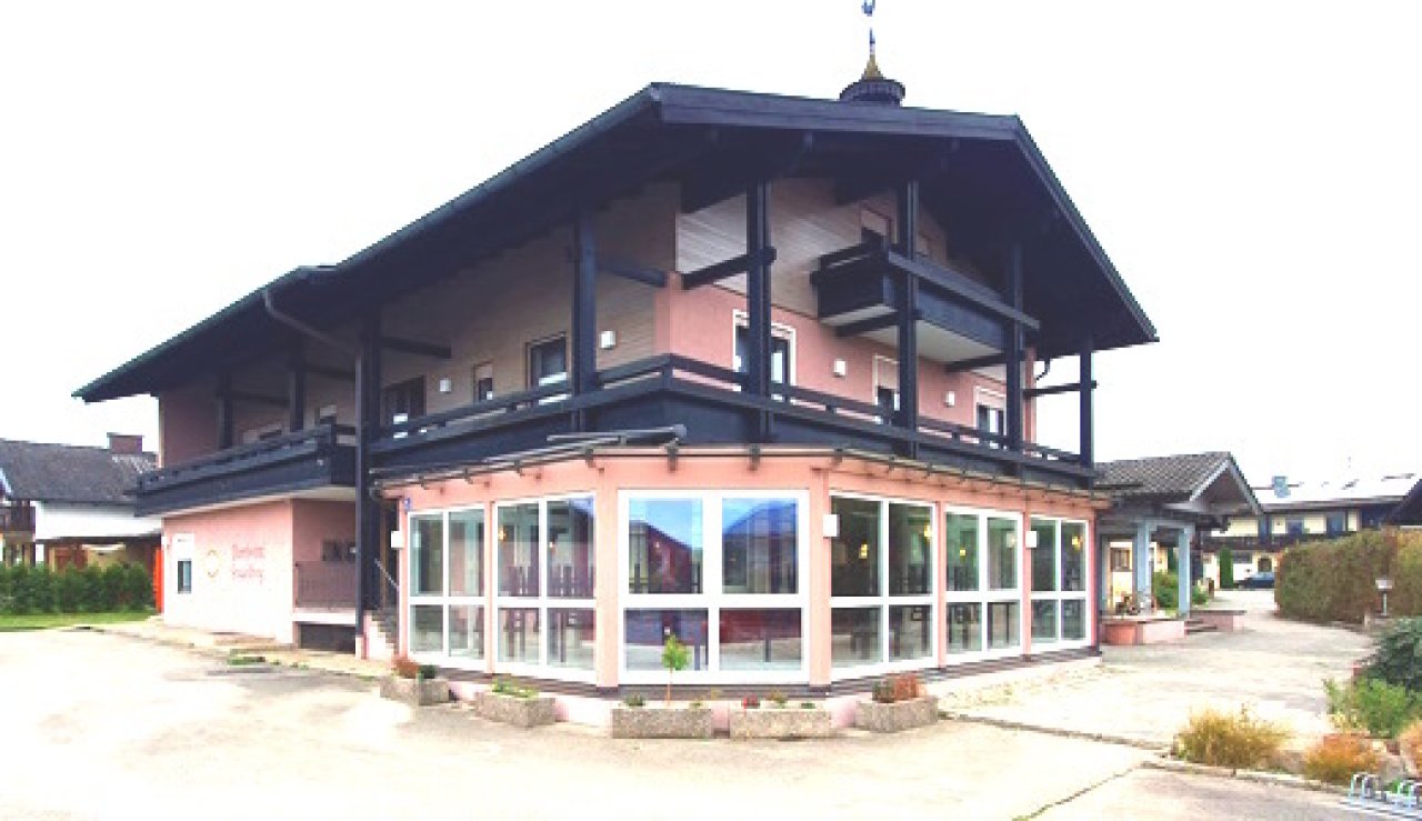 Aussenansicht von Süden Aussenansicht von Süden