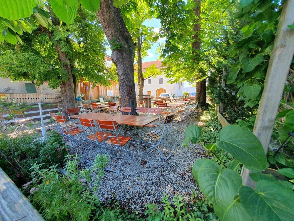 Pachtangebot Biergarten wie im Märchenbuch